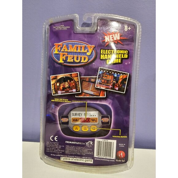 Family Feud Electronic Handheld Travel Game 1000 Questions 2007 Irwin Toy NEW - Picture 2 of 2